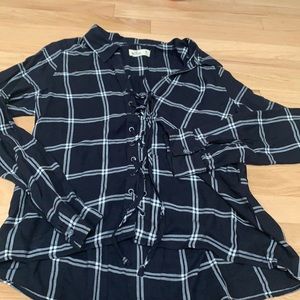 Hollister black and white tie up flannel